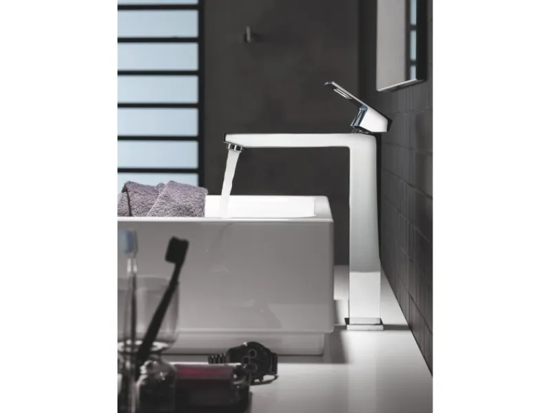 Grohe Einhebelmischer<Einhand-Waschbeckenarmatur Eurocube XL-Size Chrom