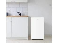 Sale homeX Kühlschrank ohne Gefrierfach Vollraumkühlschrank Klein 88L Nutzinhalt Tischkühlschrank Freistehend Weiß