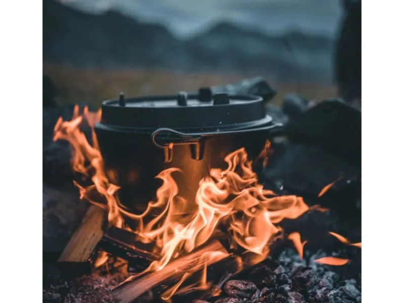 Petromax Herde|Töpfe<Dutch Oven FT6 Schwarz mit Standfüßen 5,5 l