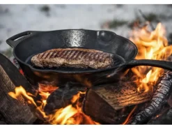 Petromax Herde<Grillpfanne Gusseisen mit Stiel 30cm