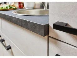 Pino Küchenzeile 220 cm Beton Weißgrau Anschlag rechts 1 Geräteschrank< Kühlschränke