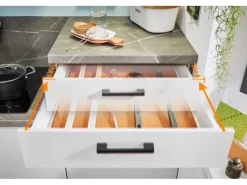 Pino Kochfelder<Küchenzeile 180 cm Lichtgrau Anschlag links 1 Geräteschrank