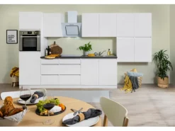 Respekta Premium Kochfelder|Kühlschränke<Respekta Küchenzeile GLRP370HWWM Grifflos 370 cm