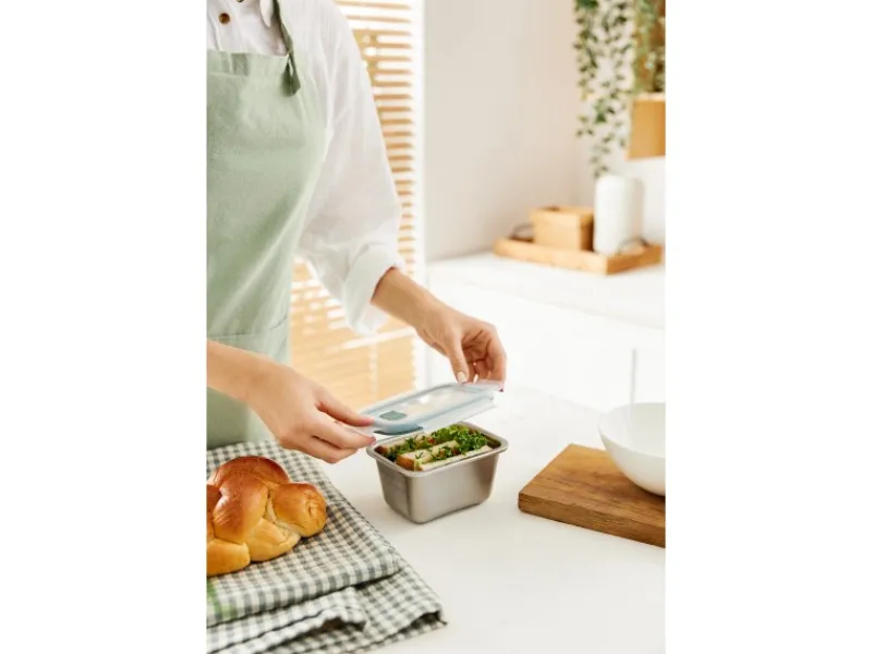 Rotho Frischhaltedose Nala Edelstahl 0,7 l Mistletoe Green< Vorratsdosen