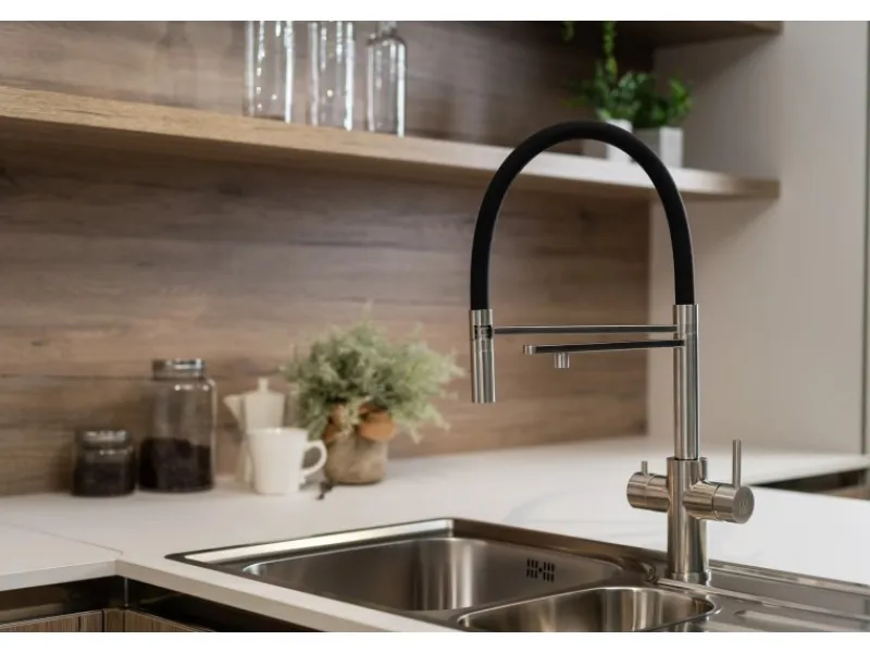 Einhebelmischer<VIZIO 5 Wege Wasserhahn Küchenarmatur Edelstahl Massiv mit 360° Schwenkbarem Auslauf Abnehmbare 2 Strahl Handbrause Gebürstet Schwarz