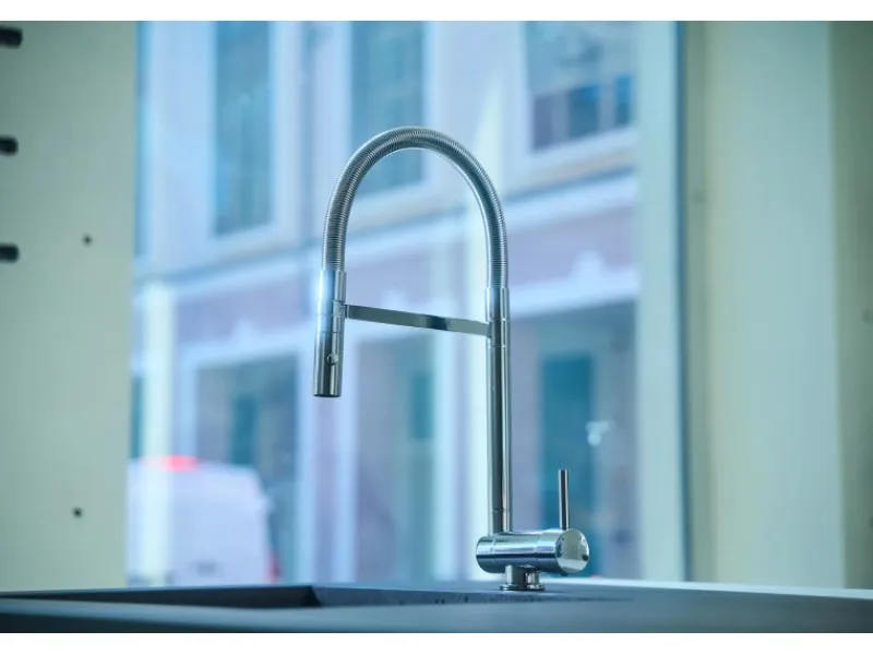 VIZIO Niederdruck Wasserhahn Vorfenster Küchenarmatur Umklappbar 6 CM mit 360° Schwenkbarem Auslauf Abnehmbare 2 Strahl Handbrause Verchromt< Einhebelmischer