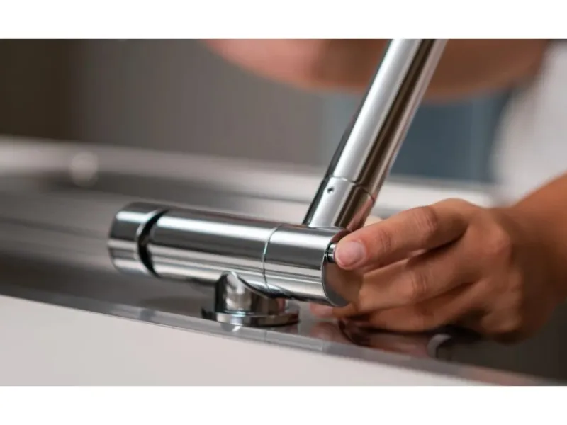 Einhebelmischer<VIZIO Wasserhahn Vorfenster Küchenarmatur Umklappbar 45 CM mit 360° Schwenkbarem U Auslauf Verchromt
